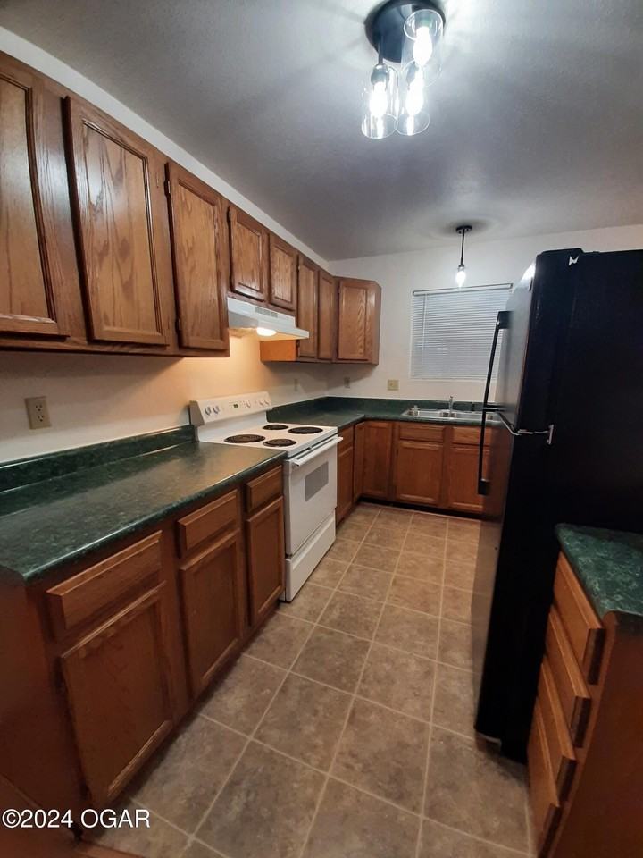 2315 Bird Avenue - Photo 6 of 9