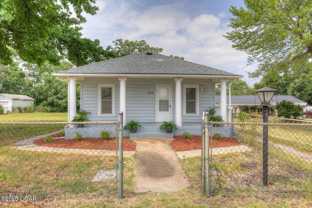 414 S Mckinley Ave - Photo 1 of 1