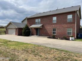 2716 S Adele Ave - Photo 1 of 1