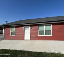 featured image of 118 W Daugherty St Apt A #A