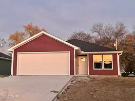 817 Minnesota Ave - Photo 1 of 1