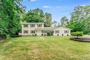 21993 Riverview Dr - Photo 1 of 1