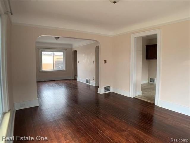 3342 Buckingham Ave - Photo 6 of 22