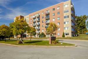 featured image of 10 Av Vermont