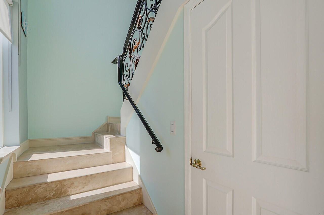 2051 Ne Ocean Blvd #A21 - Photo 3 of 35