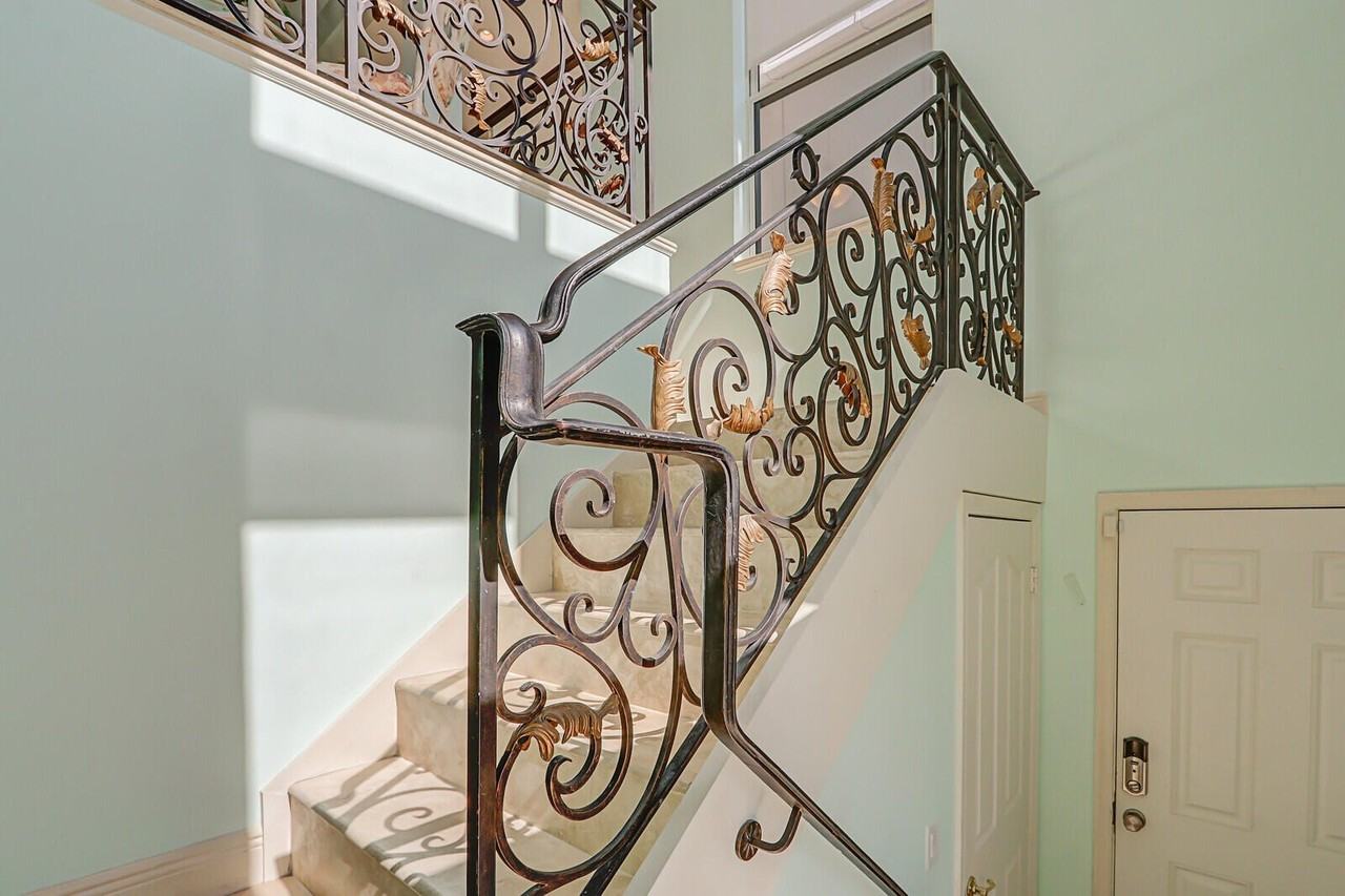 2051 Ne Ocean Blvd #A21 - Photo 4 of 35