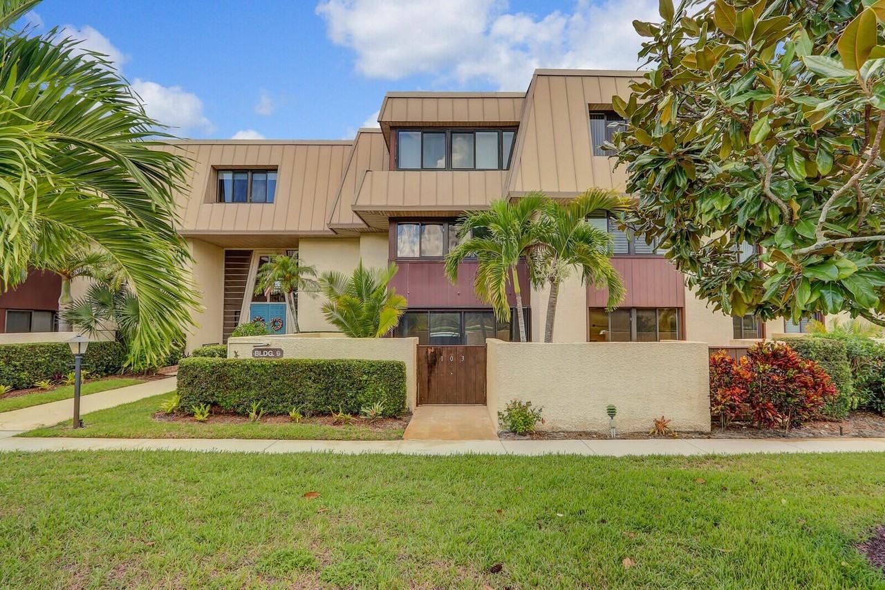 1800 Se St. Lucie Blvd #9-103 - Photo 4 of 35