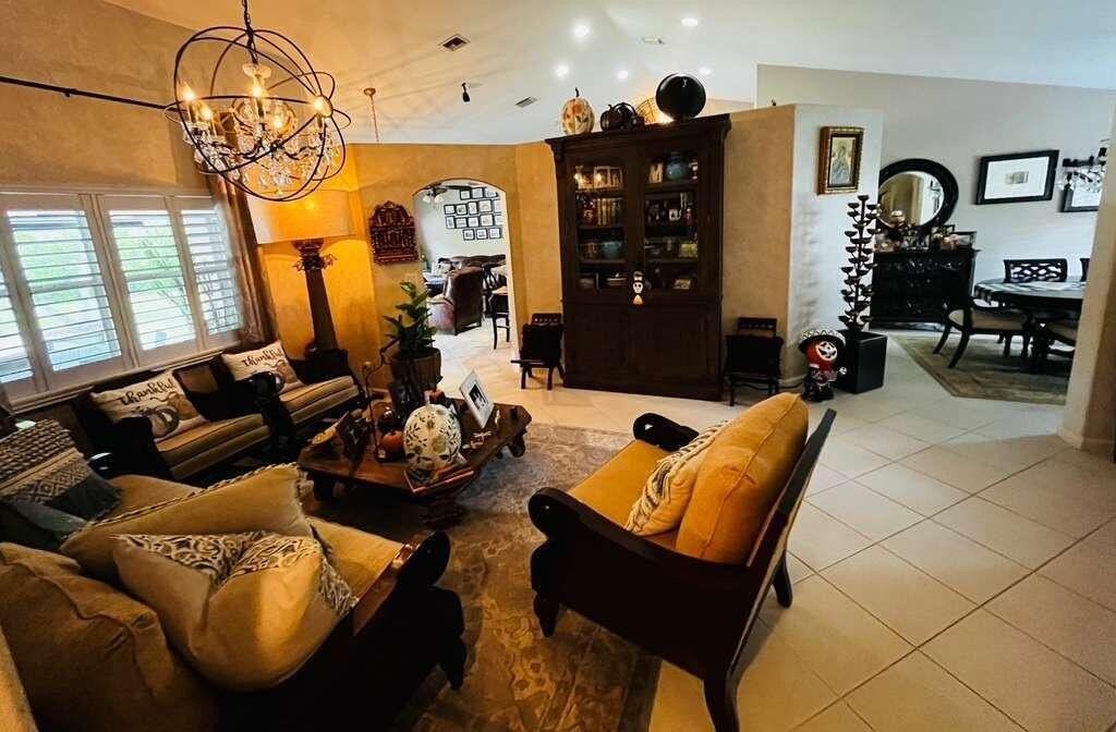 13566 Callington Dr - Photo 7 of 28