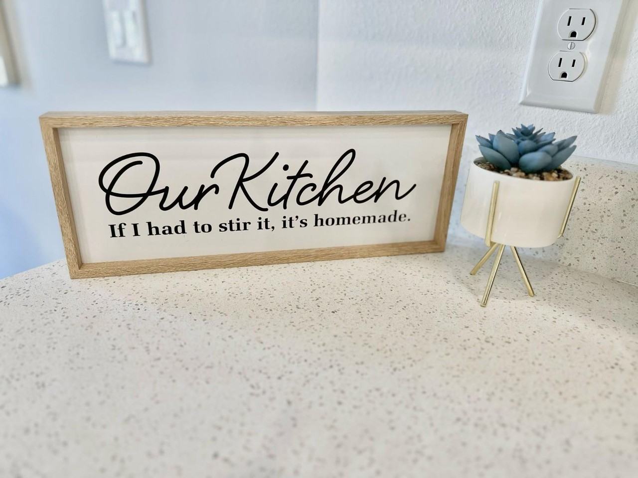 666 Longboat Dr - Photo 7 of 28