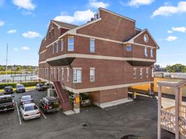 featured image of 50 Water St