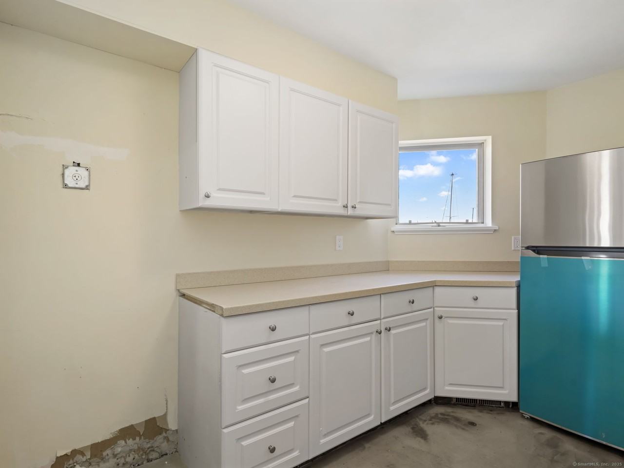 50 Water St - Photo 6 of 28