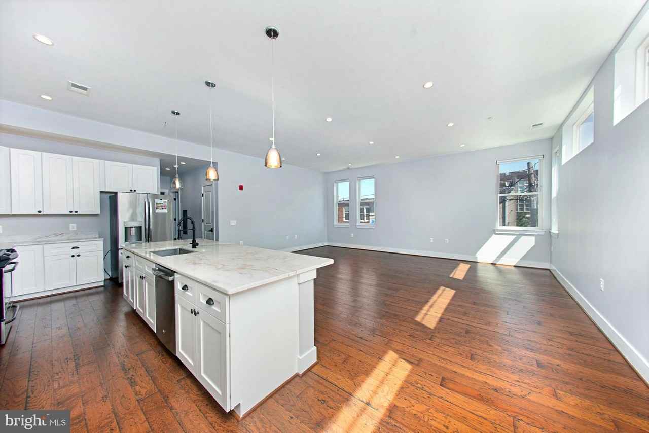 3542 Warder St Nw Apt 204 #204 - Photo 7 of 29