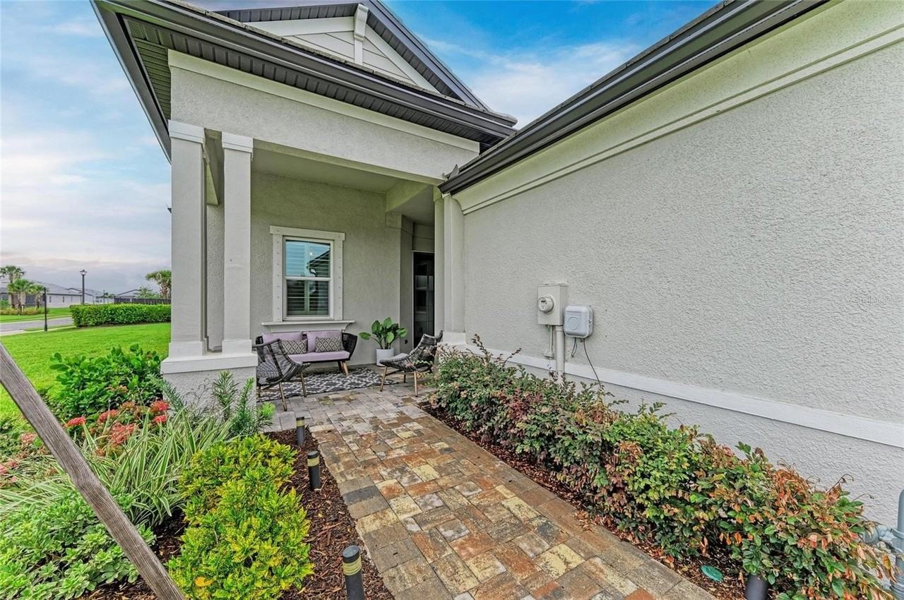 17898 Cherished Loop - Photo 3 of 50