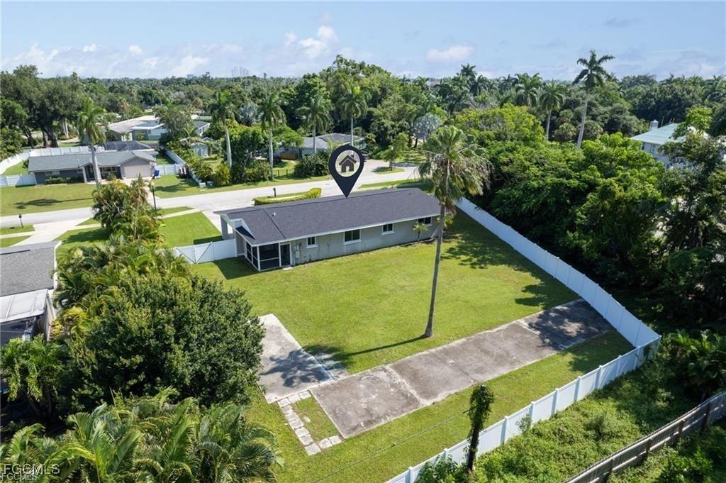 1380 Sunbury Dr - Photo 2 of 16