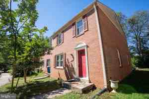 featured image of 12136 Bentridge Pl