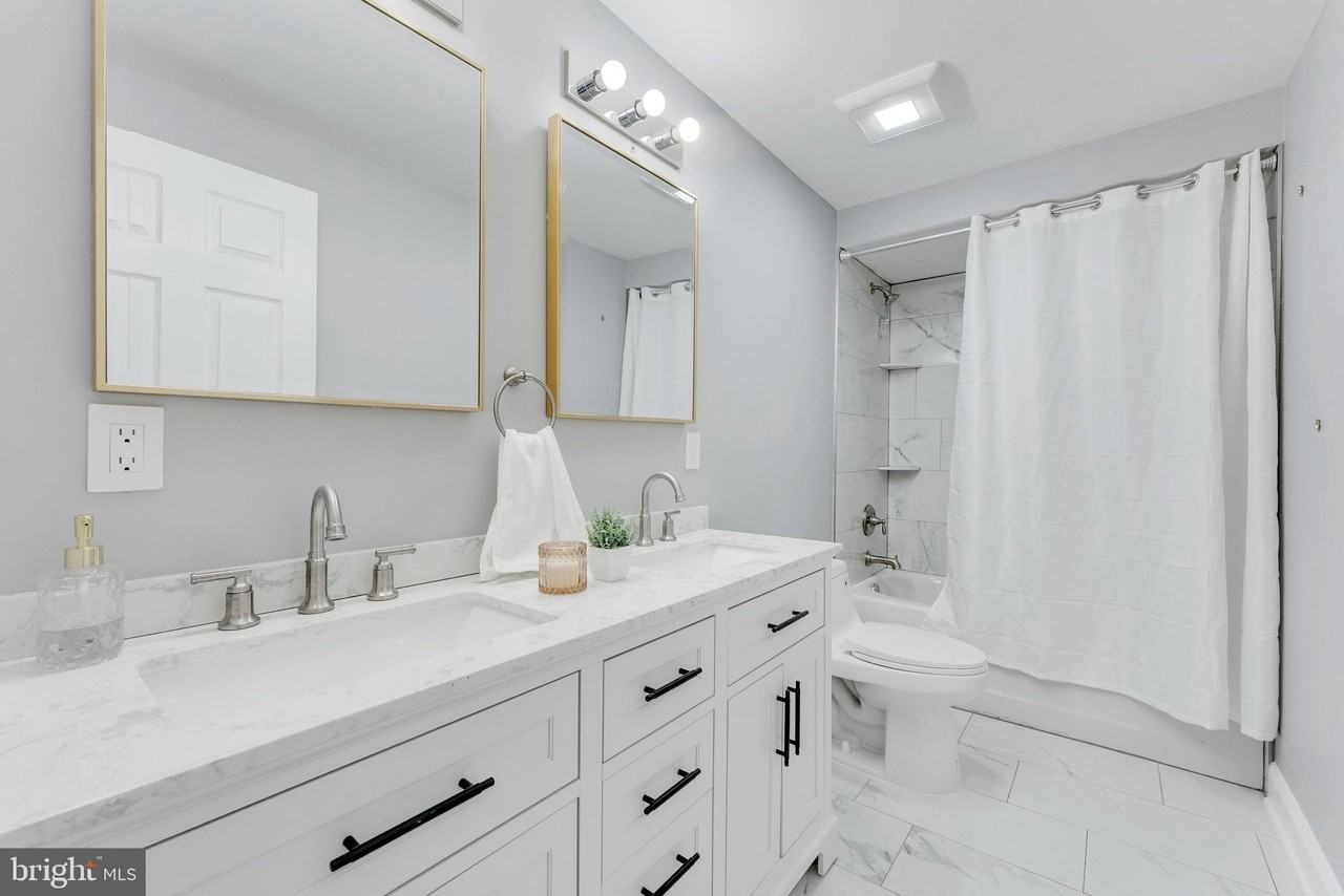 15 N Main St Unit A #A - Photo 4 of 9