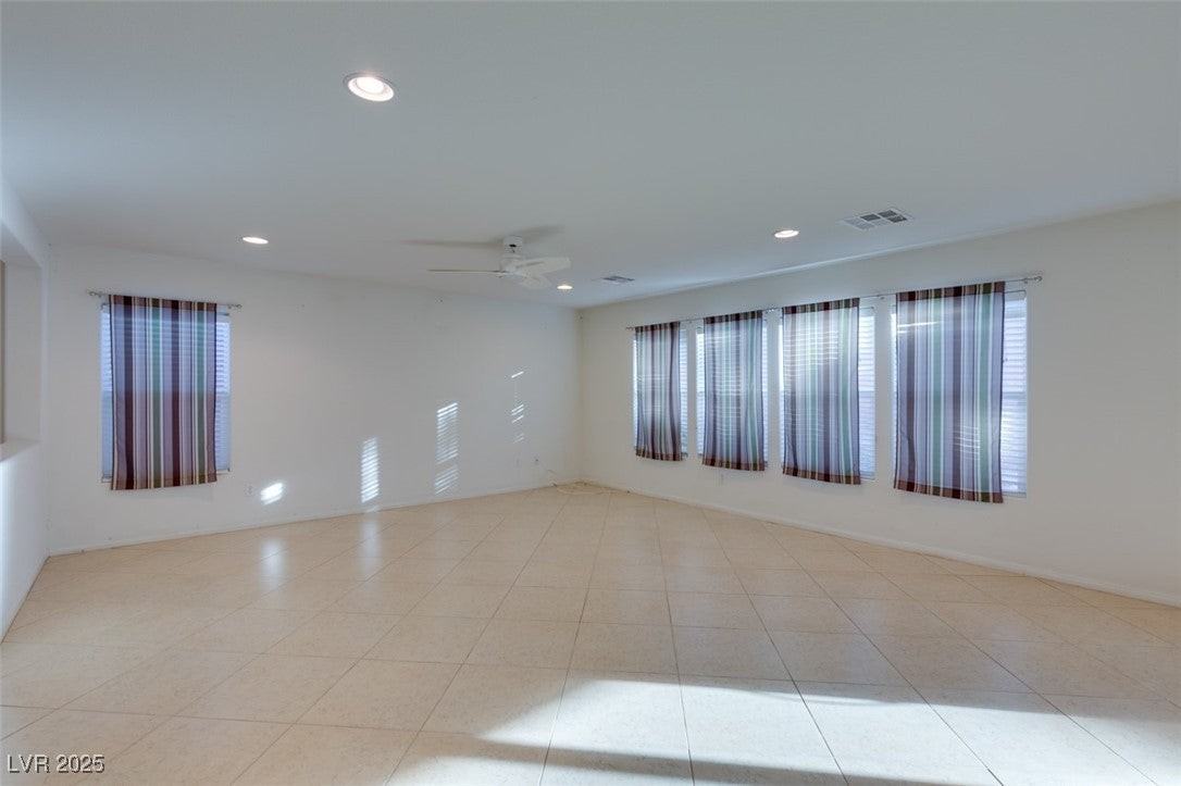 6971 Glencoe Harbor Ave - Photo 5 of 43