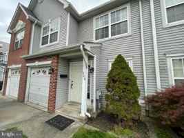 featured image of 268 Ripka St