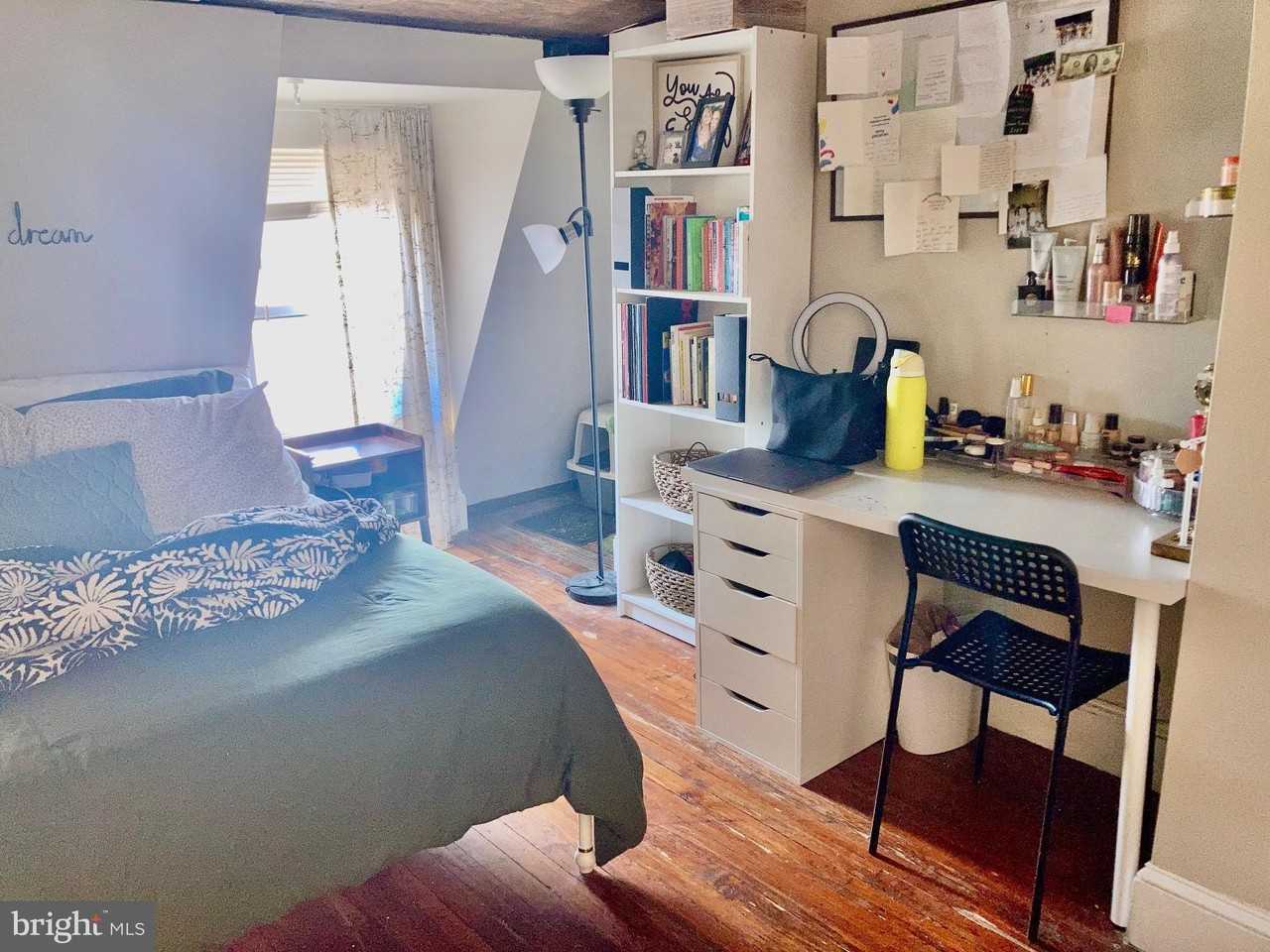 928-930 928-930 PINE Street unit: 4R #4R - Photo 5 of 15