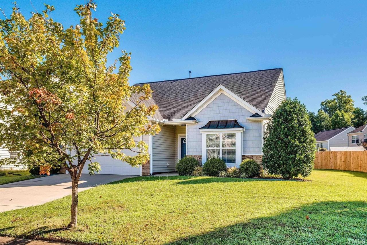 1424 Sexton Ridge Drive - Photo 2 of 44