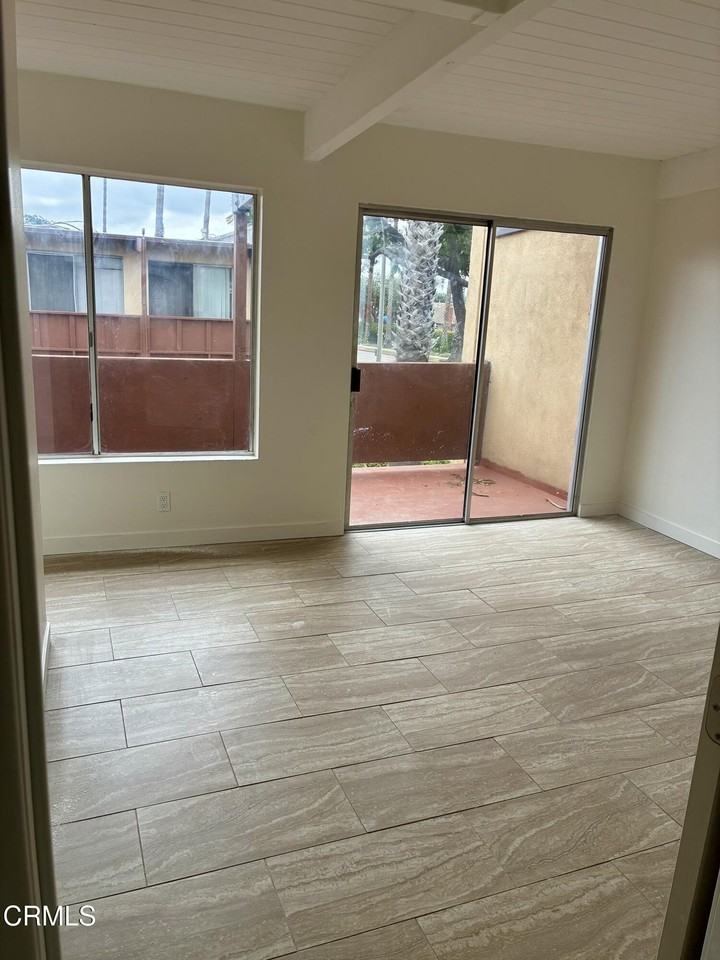 505 W Channel Islands Blvd #A - Photo 6 of 8