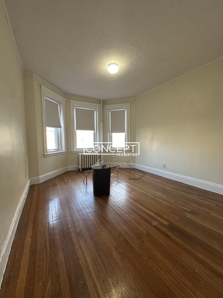 1167 Boylston Street #5GC - Photo 3 of 10