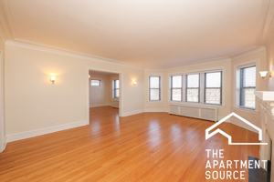 featured image of 912 Judson Ave #1A