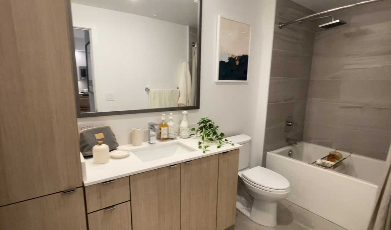 706 S 19th Ave #502 - Photo 7 of 13