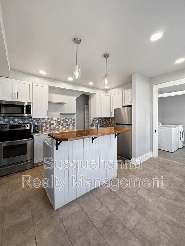 2871 Horseshoe Pike - Photo 3 of 22