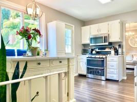 featured image of 6524 Farmingdale Ct