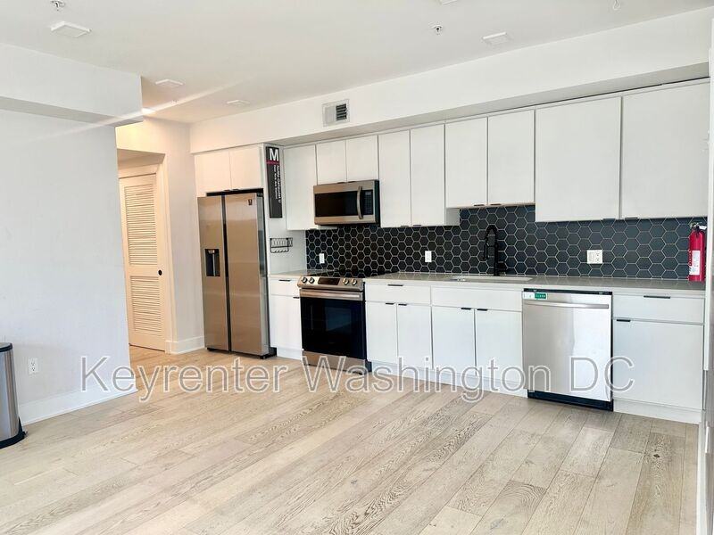 1532 N Capitol St Nw #101 - Photo 5 of 18