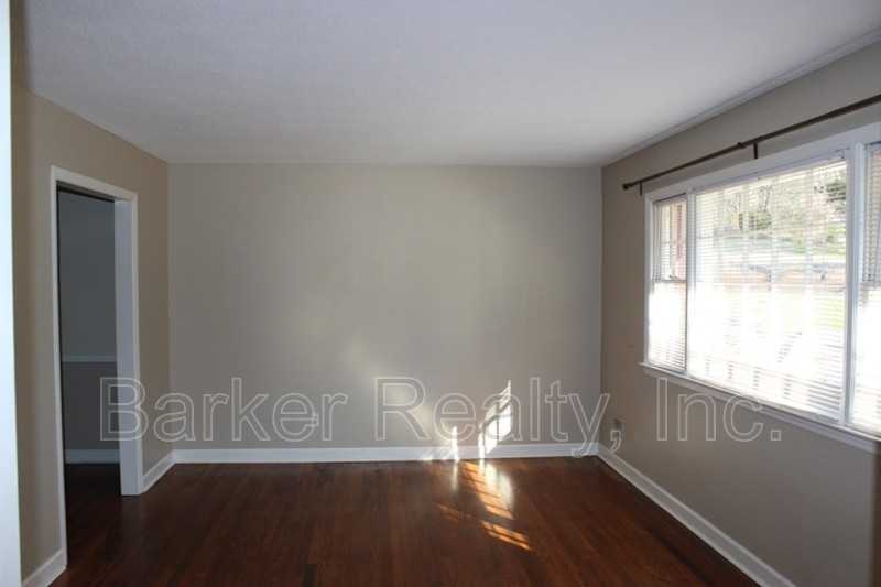 4805 Oak Park Rd - Photo 5 of 12