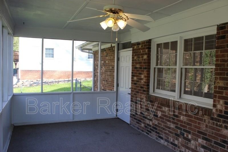 4805 Oak Park Rd - Photo 6 of 12