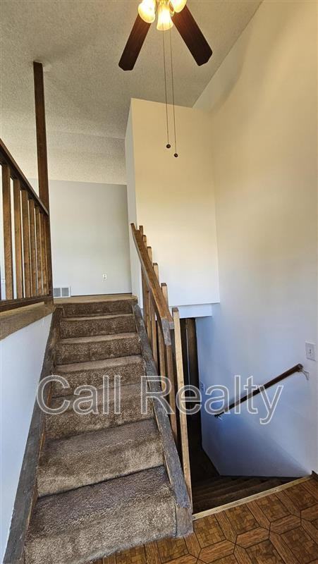 14110 E Desmet Ave - Photo 2 of 22