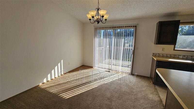 14110 E Desmet Ave - Photo 6 of 22