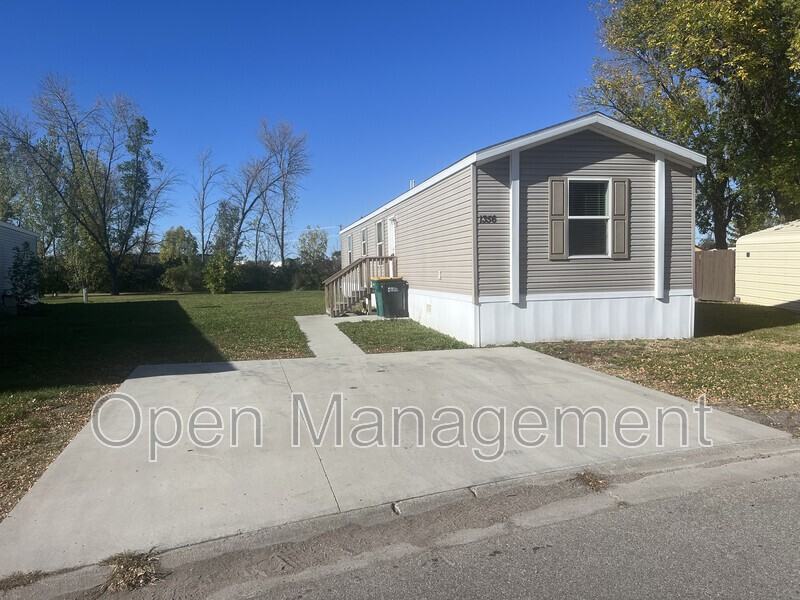 1101 3rd Avenue East - Photo 4 of 12