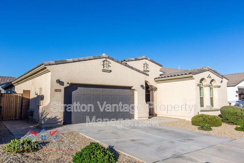 14270 Faye Way - Photo 2 of 50