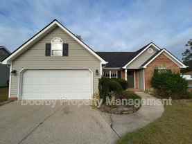 14 Bunker Dr - Photo 1 of 1