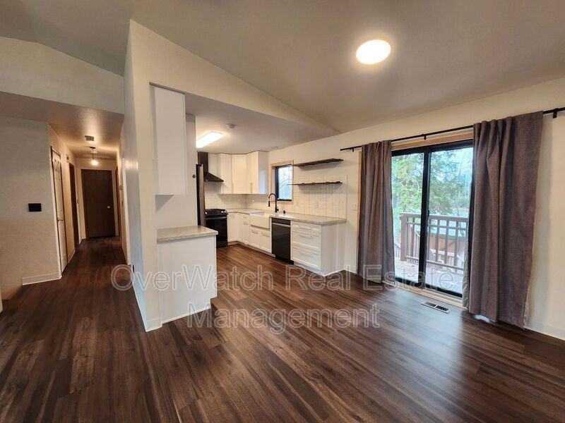 12244 Breckenridge Dr - Photo 6 of 16