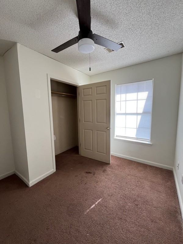 306 N Pool St - Photo 7 of 7