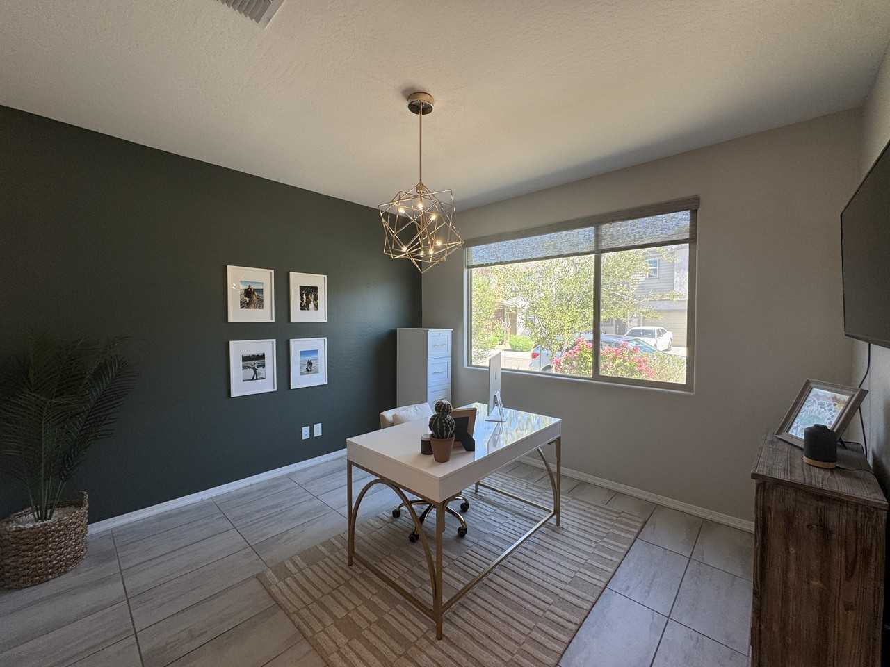 10835 W King St - Photo 3 of 50