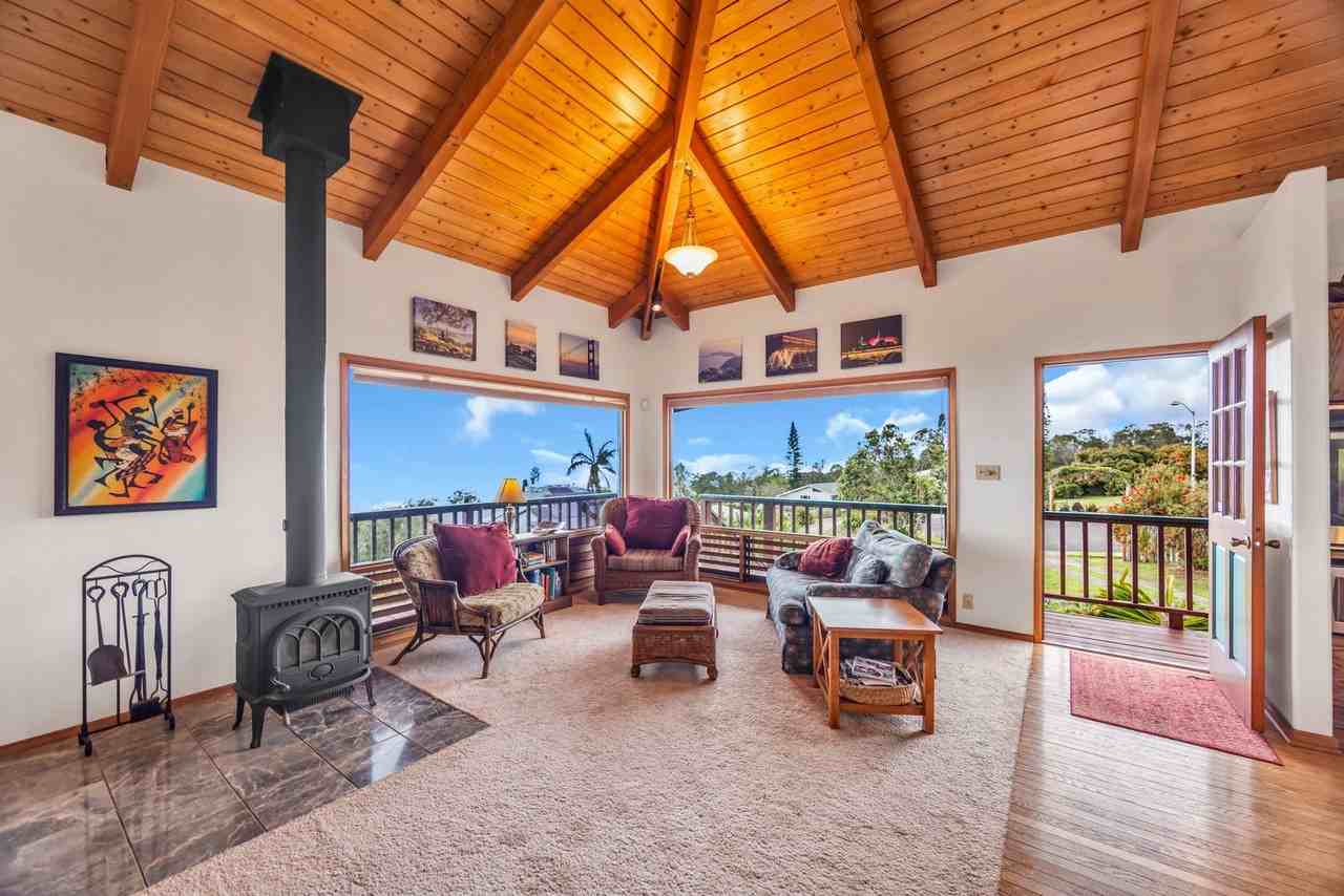 66 Puakea Pl - Photo 3 of 40