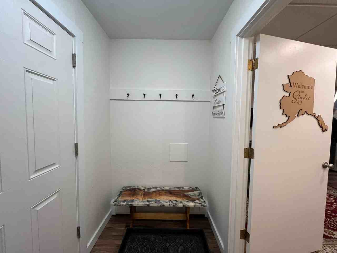 535 Sprucewood Rd - Photo 2 of 12
