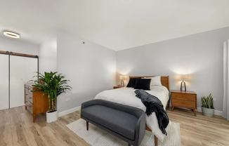 425 W Beech St #337 - Photo 1 of 1