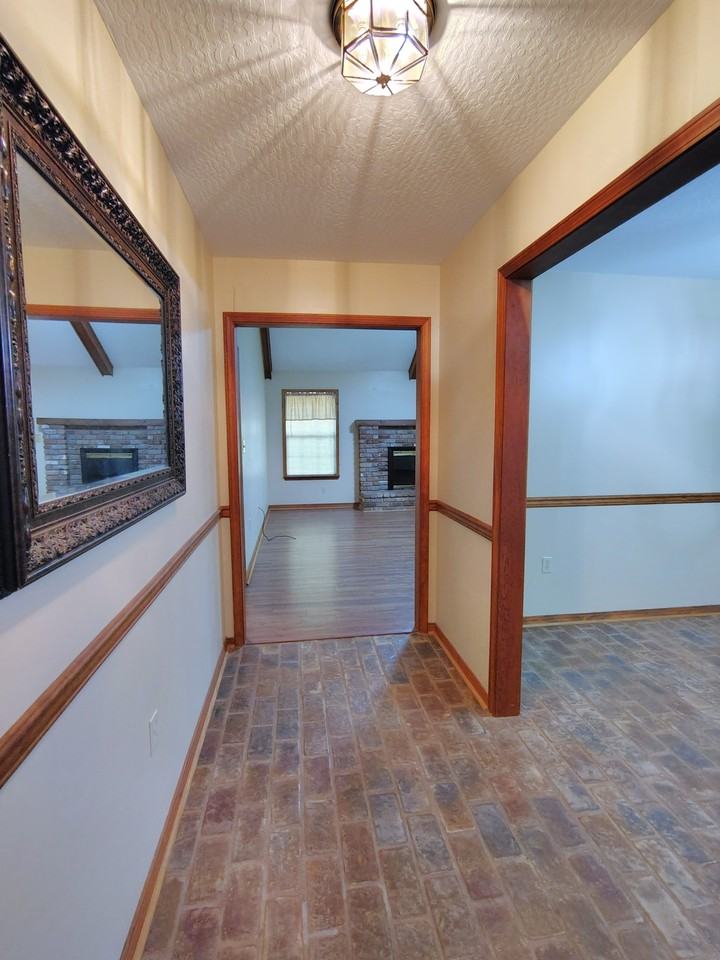 2256 Old Highway 24 - Photo 2 of 45