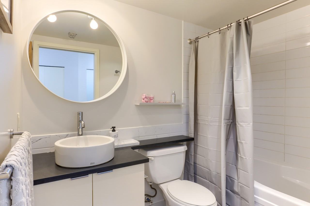 233 Robson Street - Photo 9