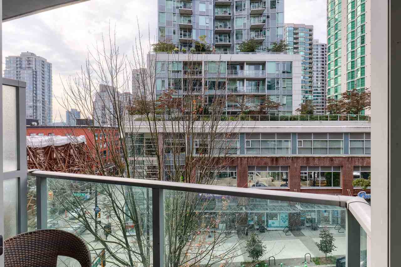 233 Robson Street - Photo 12