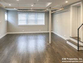 1919 W Winona St #1931G - Photo 1 of 1