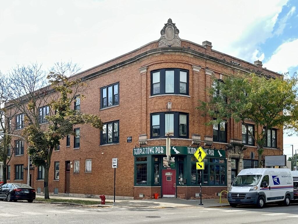 4354 N Troy St #4