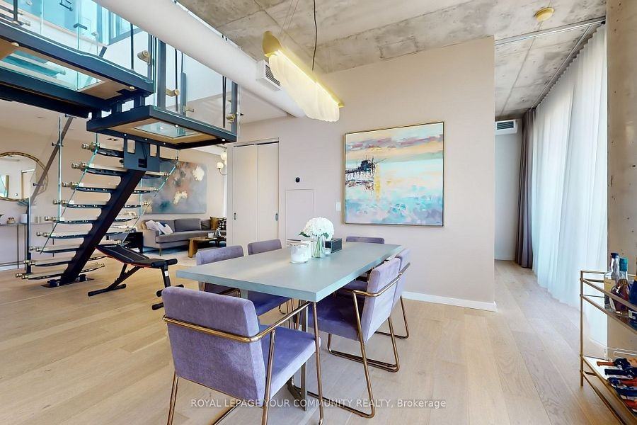 32 Trolley Crescent #PH10 - Photo 6 of 32